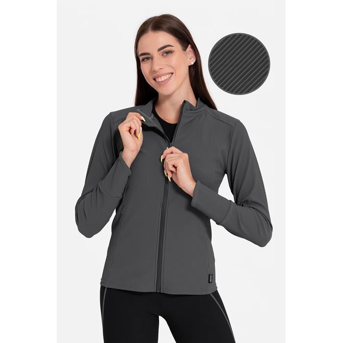 lelosi/Lelosi_Briana_2024_07_30_MOVE_zipper_Briana-1_2048x2048